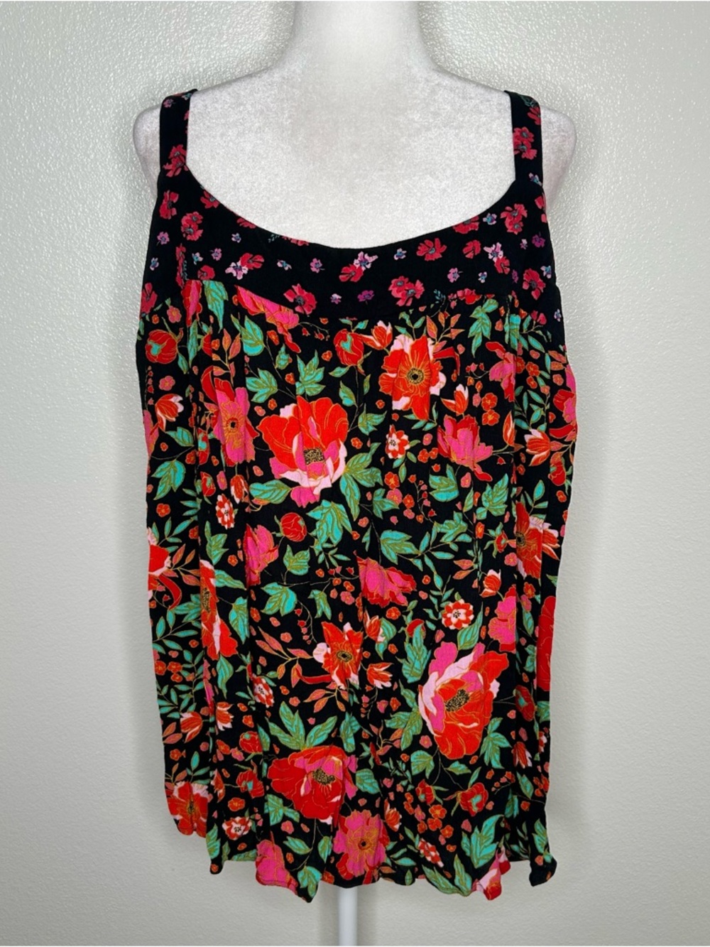 Lane Bryant Black Floral Scoop Tank with Pink & Red Blooms
